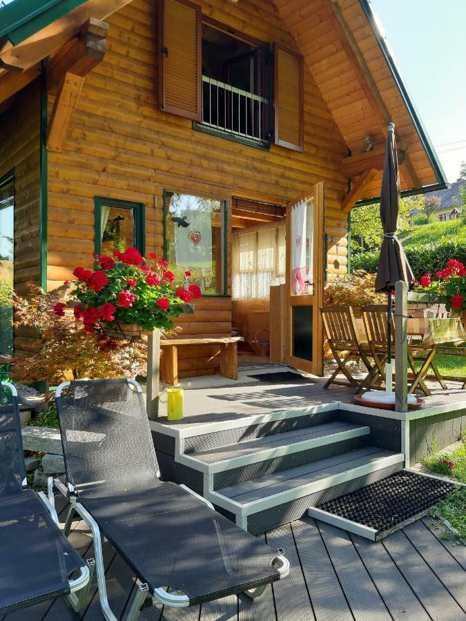 Ferienwohnungen Soravia Gamlitz Exteriör bild